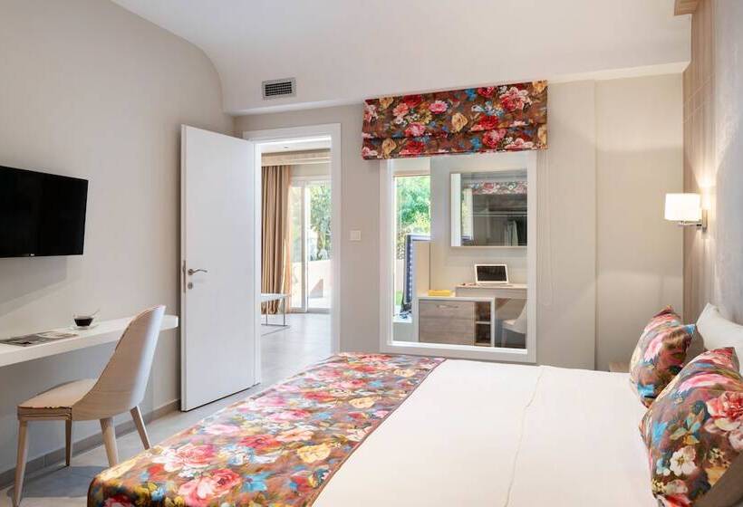 家庭套房, Alexandra Beach Spa Resort