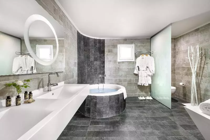سوییت با استخر, Alexandra Beach Spa Resort