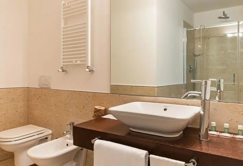 اتاق سوپریور, B&B HOTEL Pisa Airport