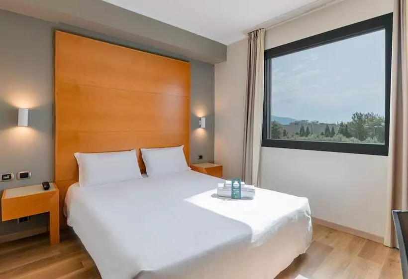 اتاق استاندارد, B&B HOTEL Pisa Airport
