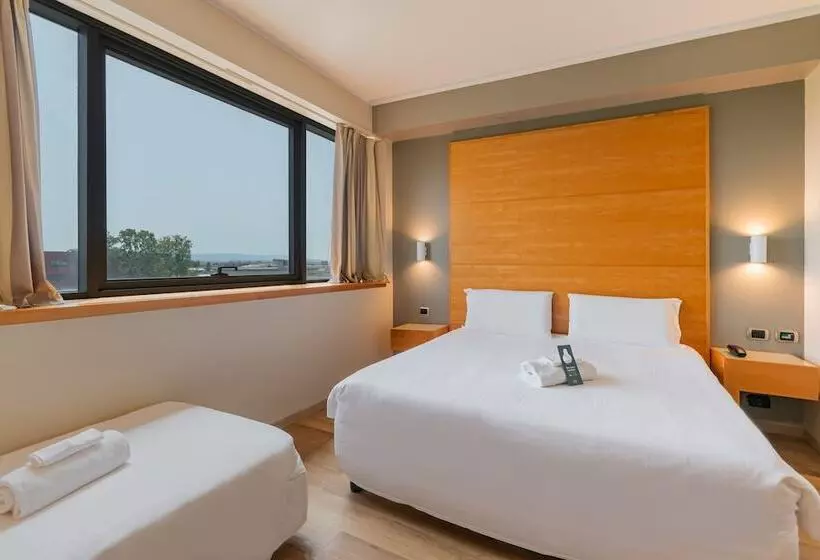 اتاق استاندارد, B&B HOTEL Pisa Airport