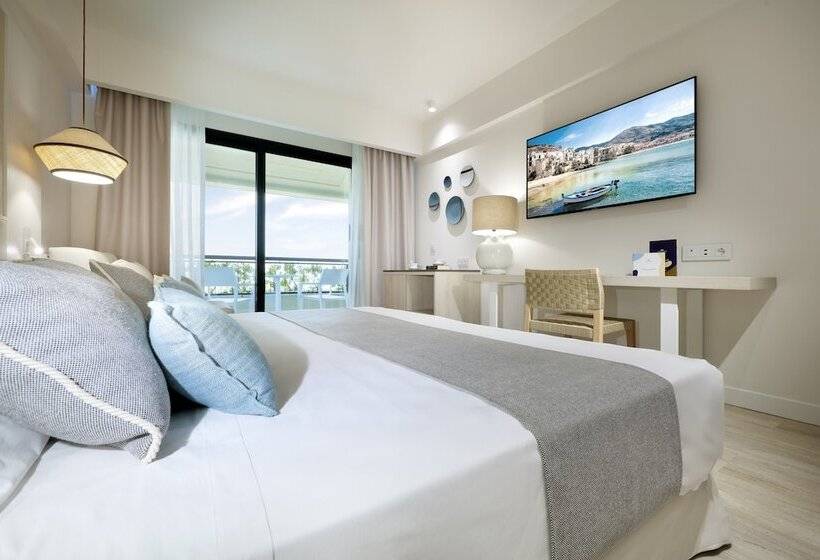 Номер Deluxe Вид на Море, Grand Palladium Sicilia Resort & Spa