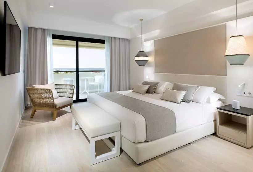 سوییت با چشمانداز دریا, Grand Palladium Sicilia Resort & Spa