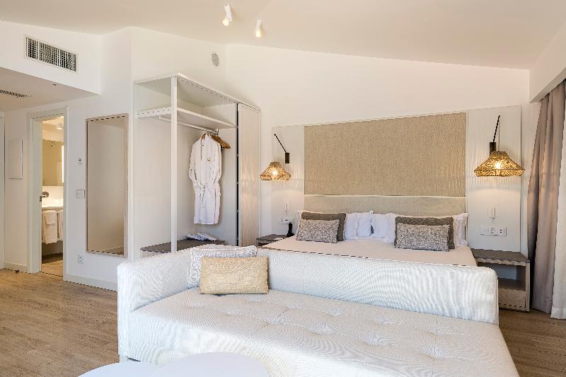 סוויטת ג'וניור, Grand Palladium Sicilia Resort & Spa