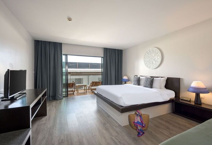 디럭스 룸, Andamantra Resort And Villa Phuket   Sha Extra Plus