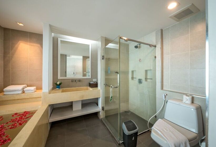 디럭스 룸 바다 전망, Andamantra Resort And Villa Phuket   Sha Extra Plus