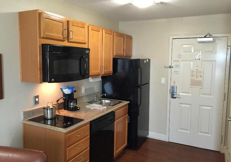 디럭스 룸 바다 전망, Andamantra Resort And Villa Phuket Sha Extra Plus