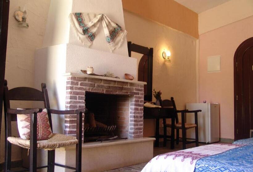 Quarto Estandar Individual, Arolithos Traditional Village