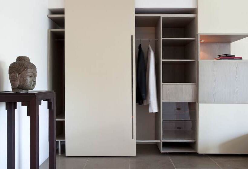 إستوديو قياسى, Life Gallery Athens