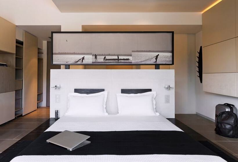 غرفة تنفيذية, Life Gallery Athens