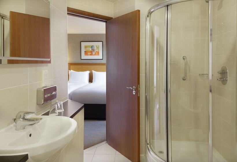 חדר דלוקס, Cambridge Belfry Hotel & Spa