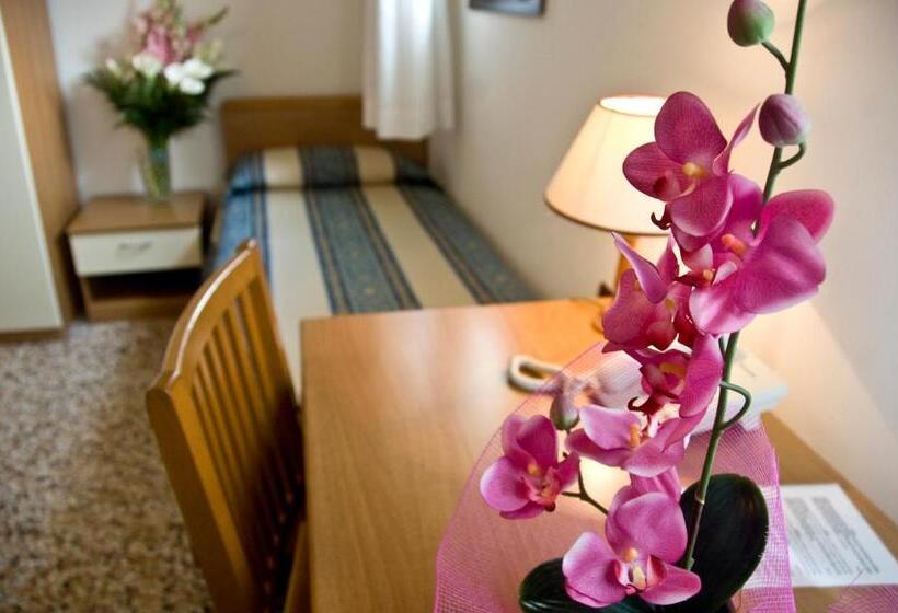 اتاق استاندارد یک نفره, Casa Sant Andrea