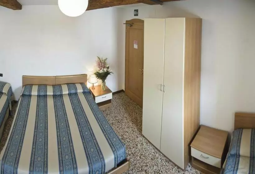 اتاق استاندارد چهار تخته, Casa Sant Andrea
