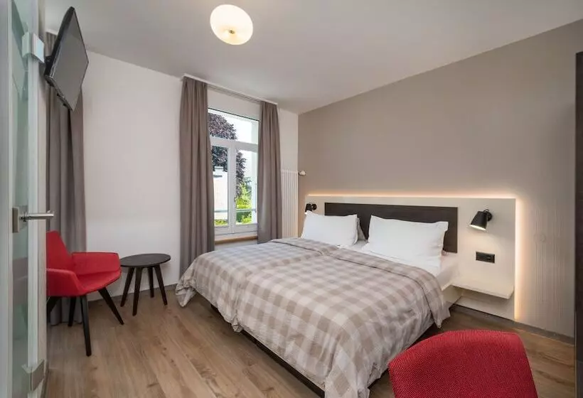 اتاق استاندارد سه نفره, Derby Interlaken   Action & Relax Hub