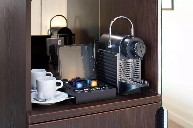 キングサイズベッドのデラックススイート, Doubletree By Hilton Hotel London Excel