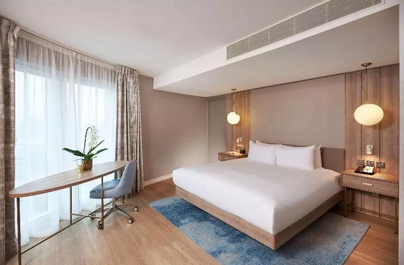 キングサイズベッドのデラックススイート, Doubletree By Hilton Hotel London Excel