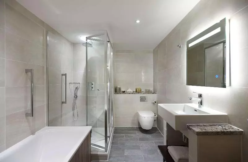 キングサイズベッドのデラックススイート, Doubletree By Hilton Hotel London Excel
