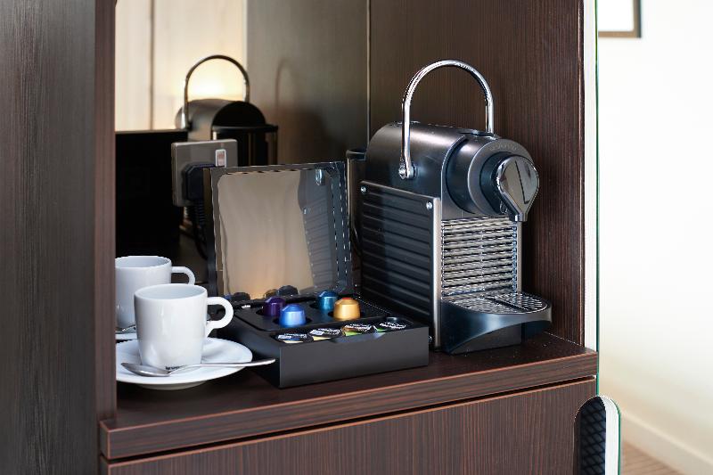 مجموعه ویستا شهر, Doubletree By Hilton Hotel London Excel