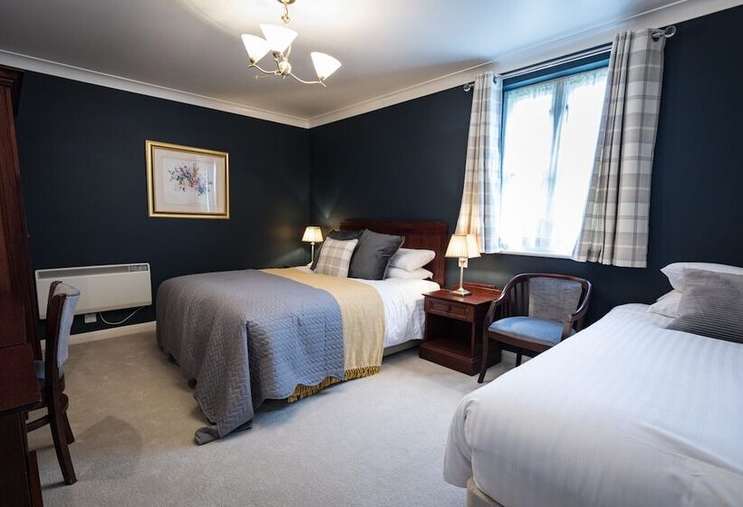 غرفة قياسية ثلاثية, Duke Of Marlborough