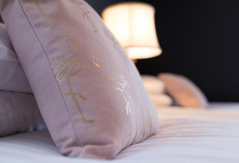 غرفة قياسية, Duke Of Marlborough