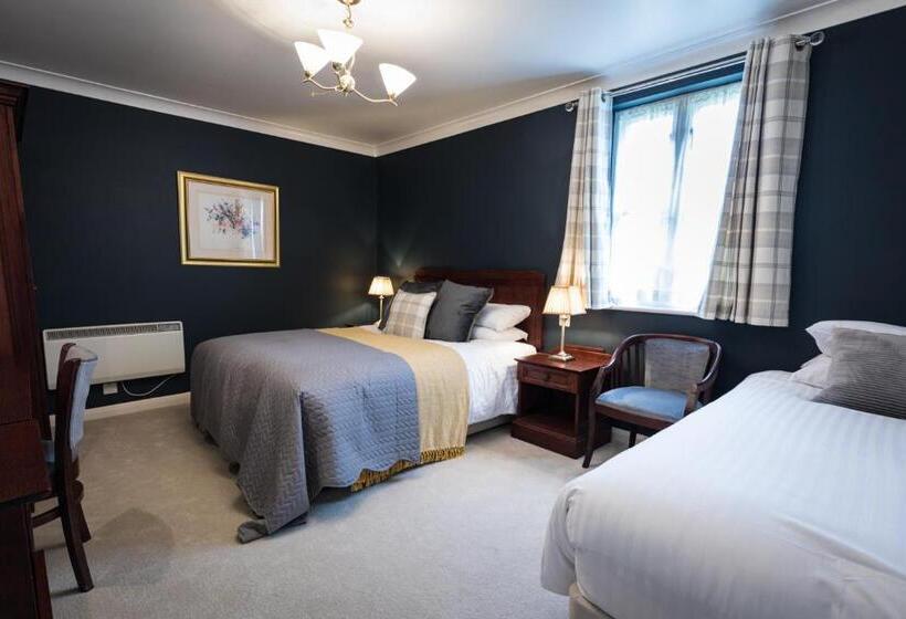 غرفة قياسية ثلاثية, Duke Of Marlborough