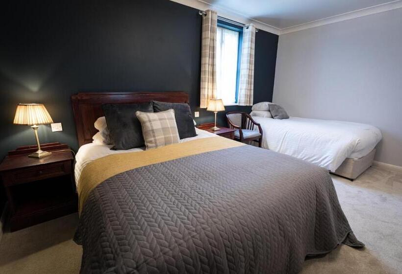 غرفة قياسية ثلاثية, Duke Of Marlborough