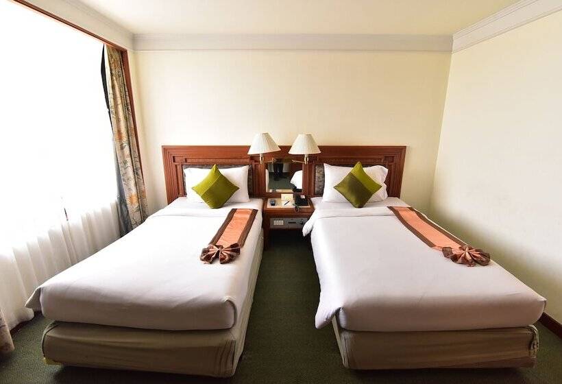 수피리어 룸, Hansa Jb