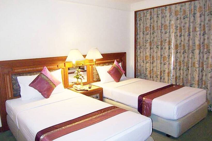 수피리어 룸, Hansa Jb