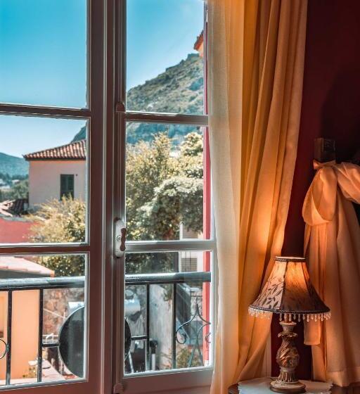 디럭스 스위트, Ilion