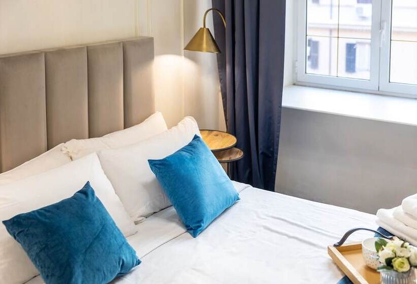 اتاق استاندارد, Les Chambres D Or