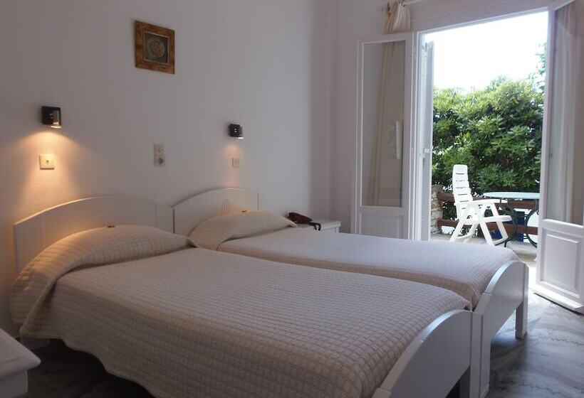 스탠다드 싱글 룸, Manos