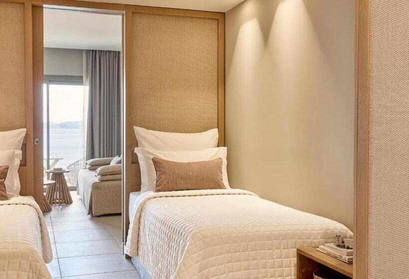 2 Bedrooms Suite Sea View, Marbella, Mar Bella Collection