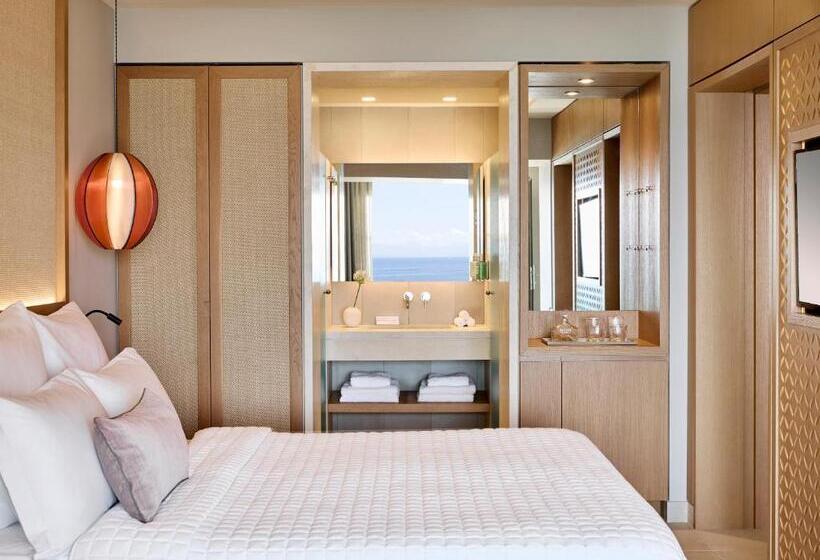 2 Bedrooms Suite Sea View, Marbella, Mar Bella Collection