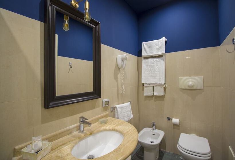 3-Bett-Standardzimmer, Nuvo