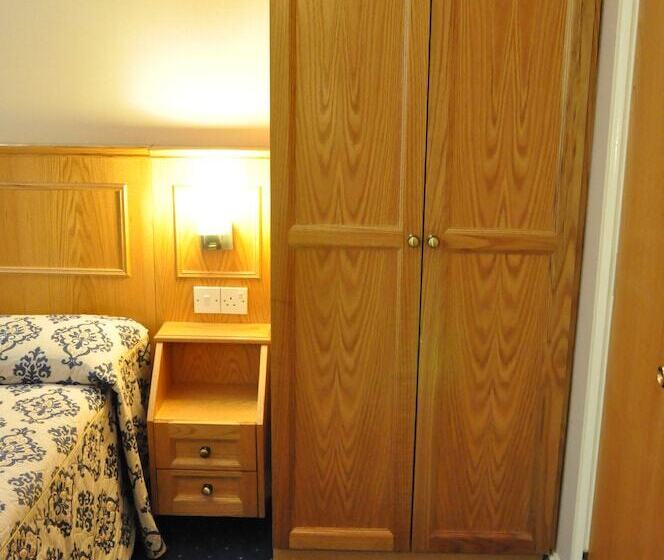 スタンダードシングルルーム, Olympic House