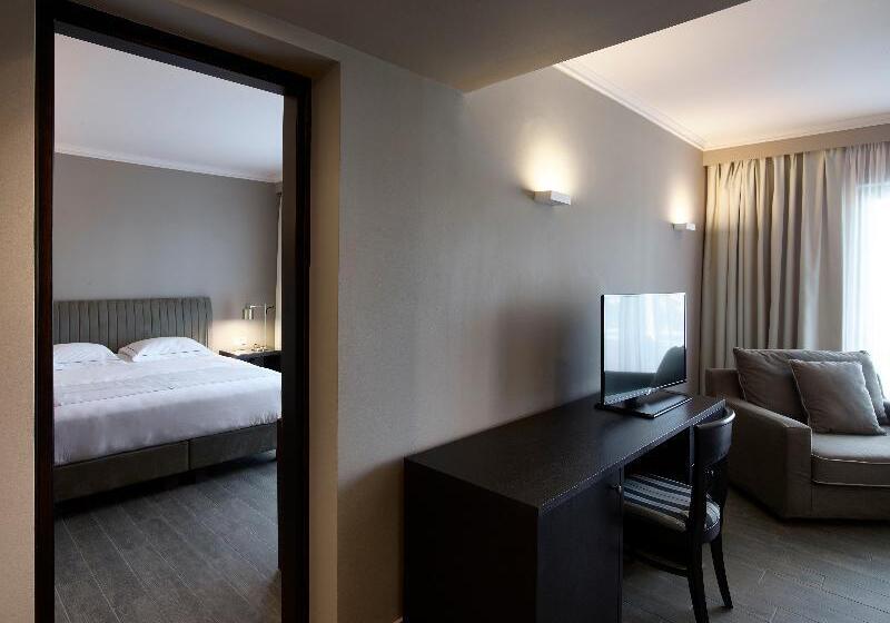 スーペリアースイート, Pelagos Suites Hotel & Spa