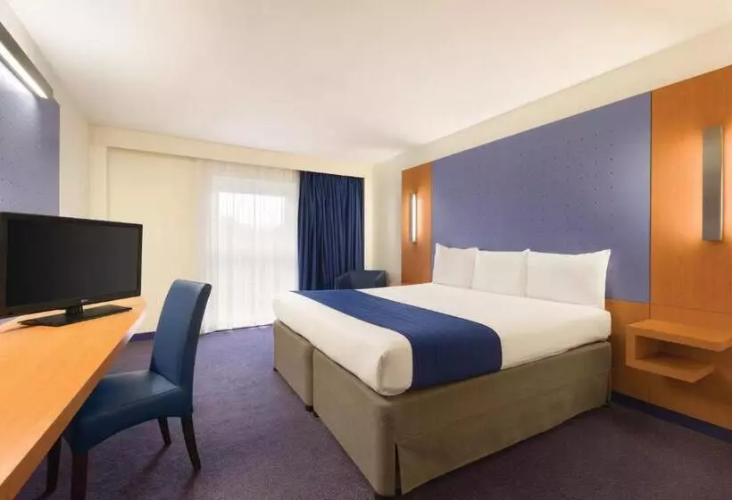 اتاق استاندارد, Ramada London North
