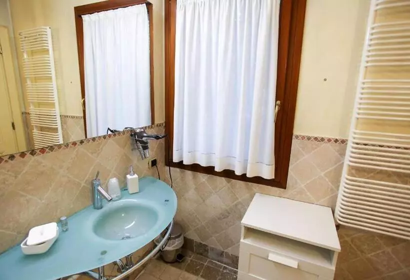 スタンダードトリプルルーム, Relais Villa Selvatico