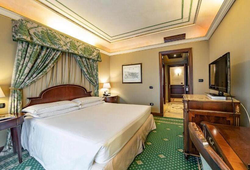 اتاق لوکس, River Chateau