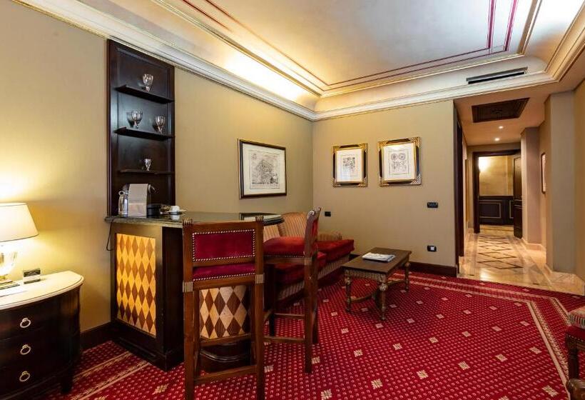 سوئیت جونیور خانوادگی, River Chateau