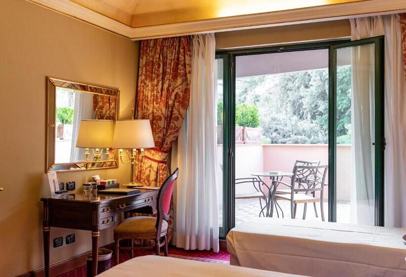 اتاق پرستیژ, River Chateau