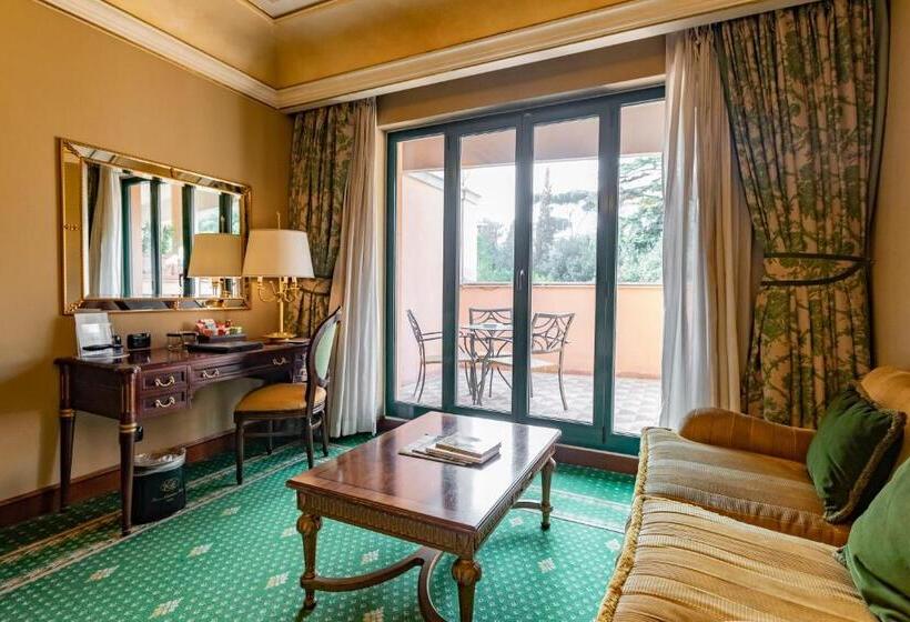 اتاق پرستیژ, River Chateau