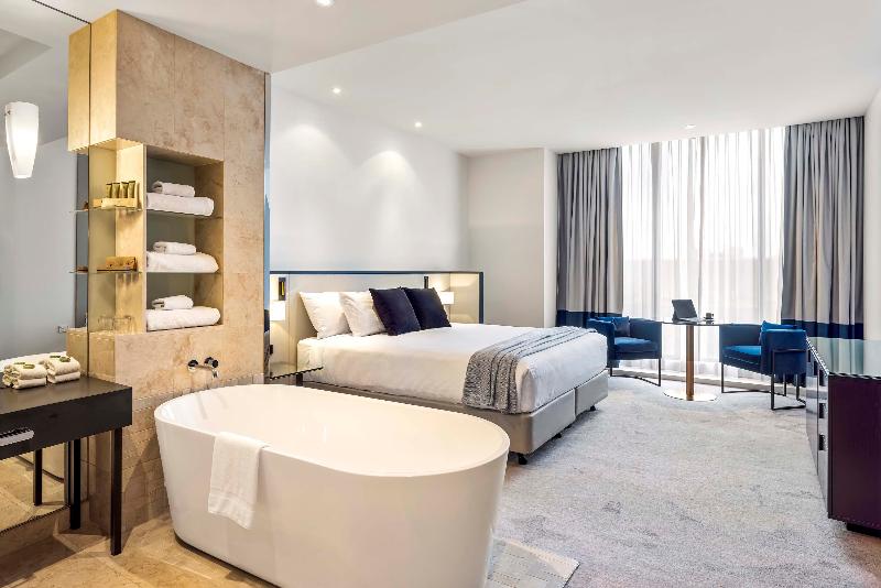 اتاق سوپریور, River Chateau