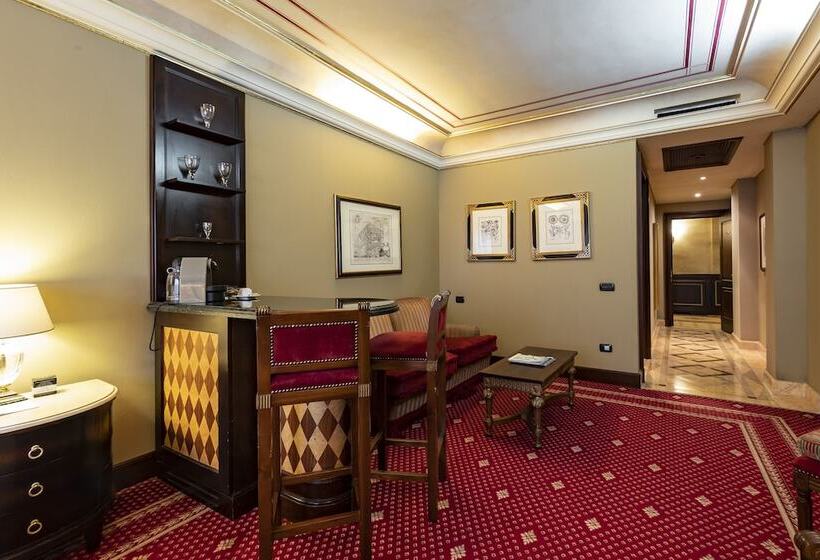 سوئیت جونیور خانوادگی, River Chateau