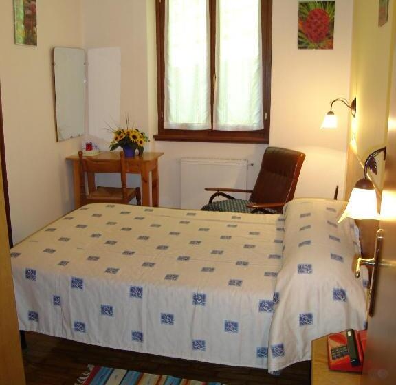 غرفة قياسية فردية, Spampatti