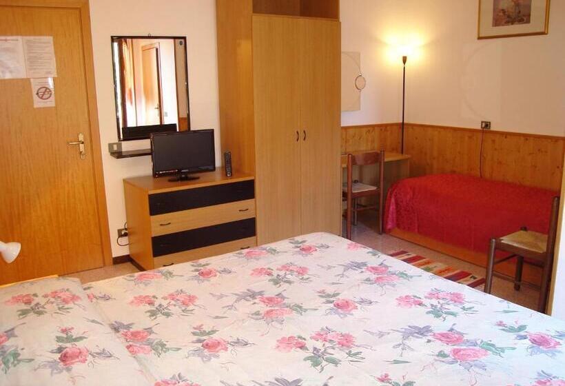 غرفة قياسية رباعية, Spampatti