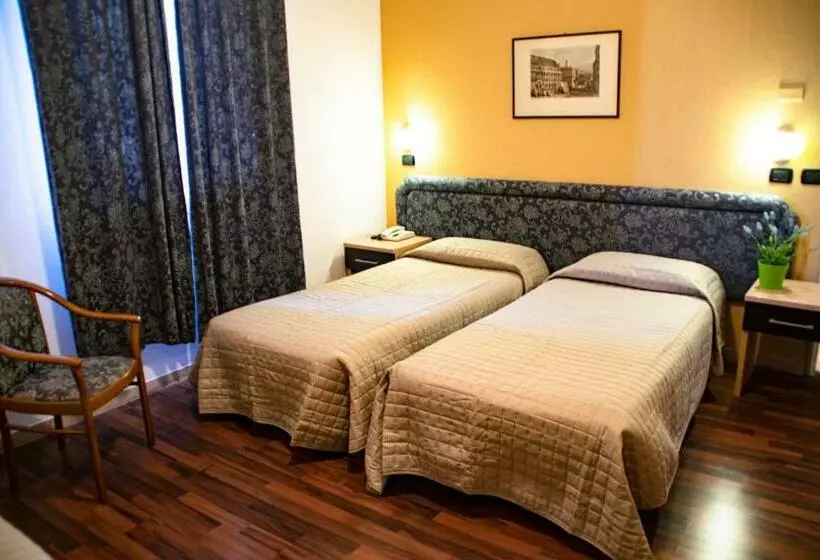 スタンダードルーム, Terme Di Castel San Pietro