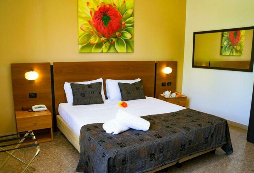 스탠다드 룸, Terme Di Castel San Pietro