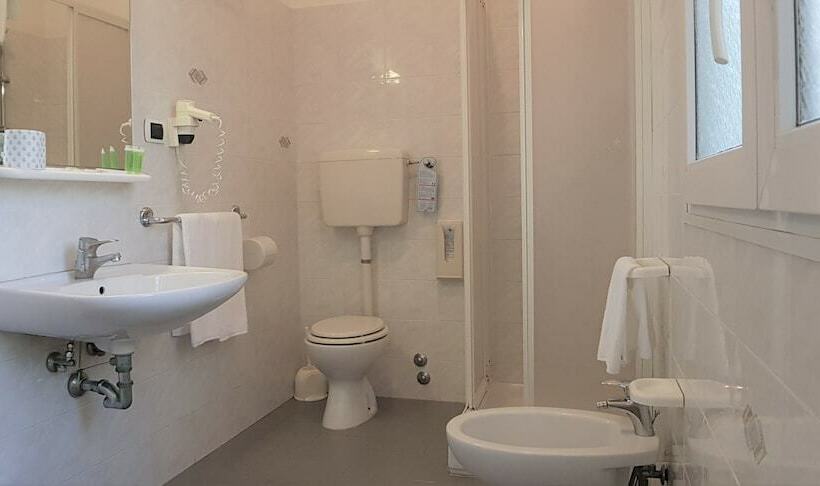 스탠다드 룸, Terme Di Castel San Pietro