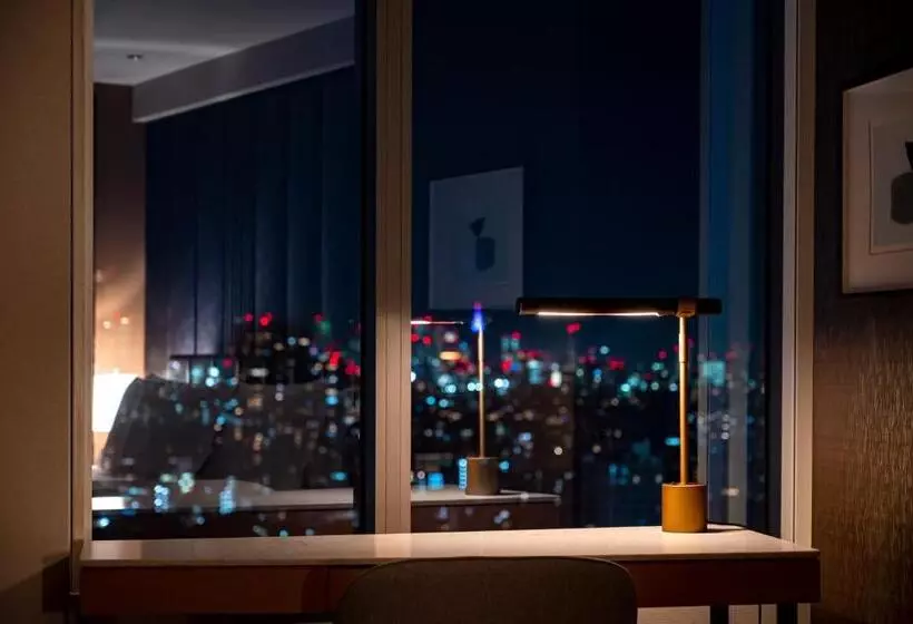 キングサイズベッドのクラブルーム, The Strings By Intercontinental, Tokyo, An Ihg